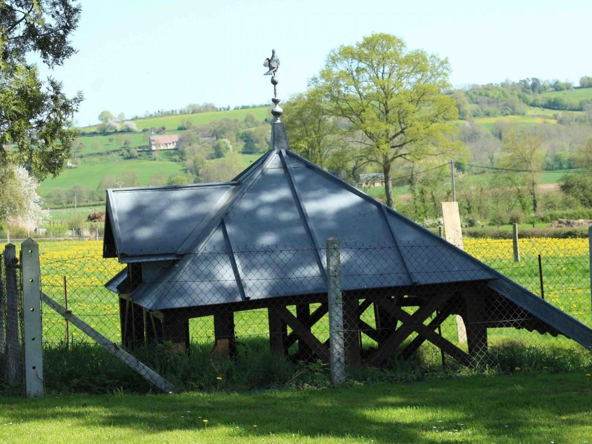 Maison De Charme Avec Grand Jardin, Proche Haras Du Pin, Animaux Acceptes, Ideale Pour Familles - Fr-1-497-5 Saint-Pierre-la-Riviere Kültér fotó